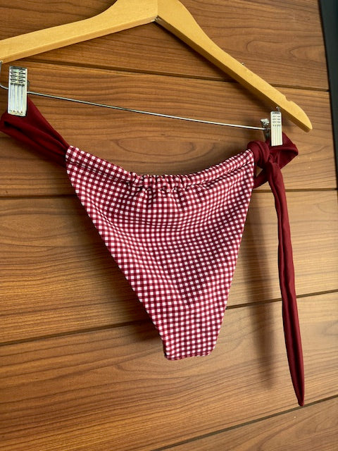 America's Sweetheart set